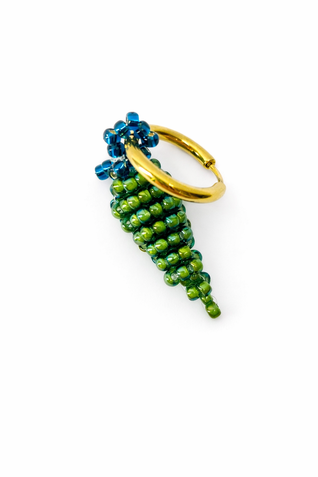 Handbeaded green pepper earring