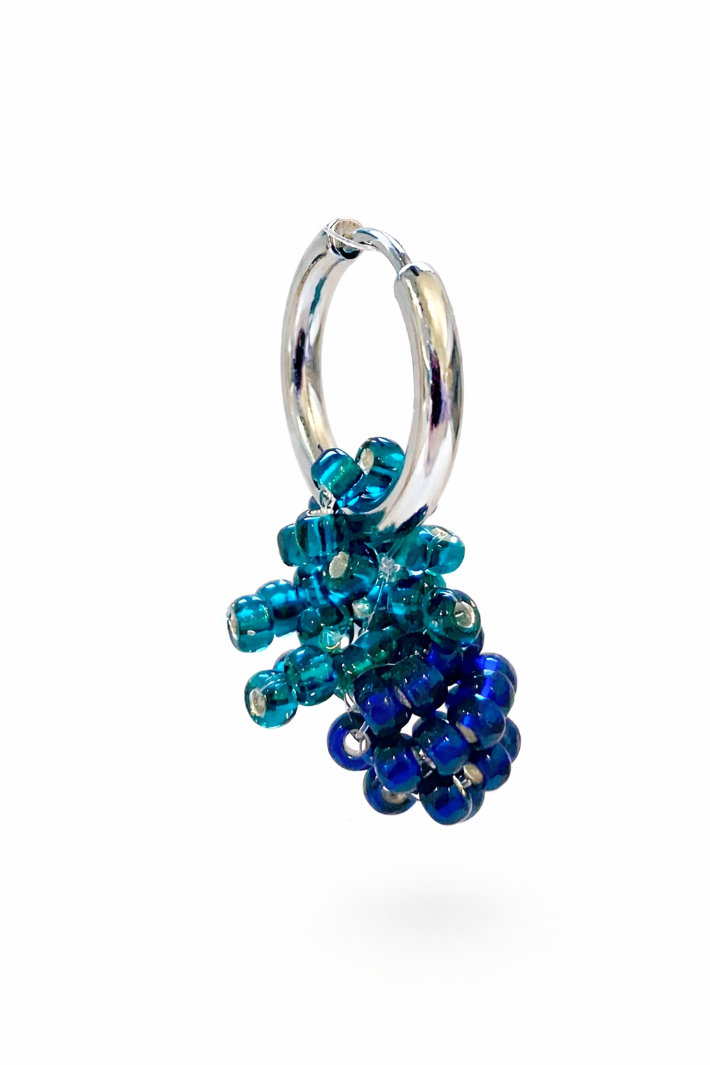 Handbeaded purple raspberry earring