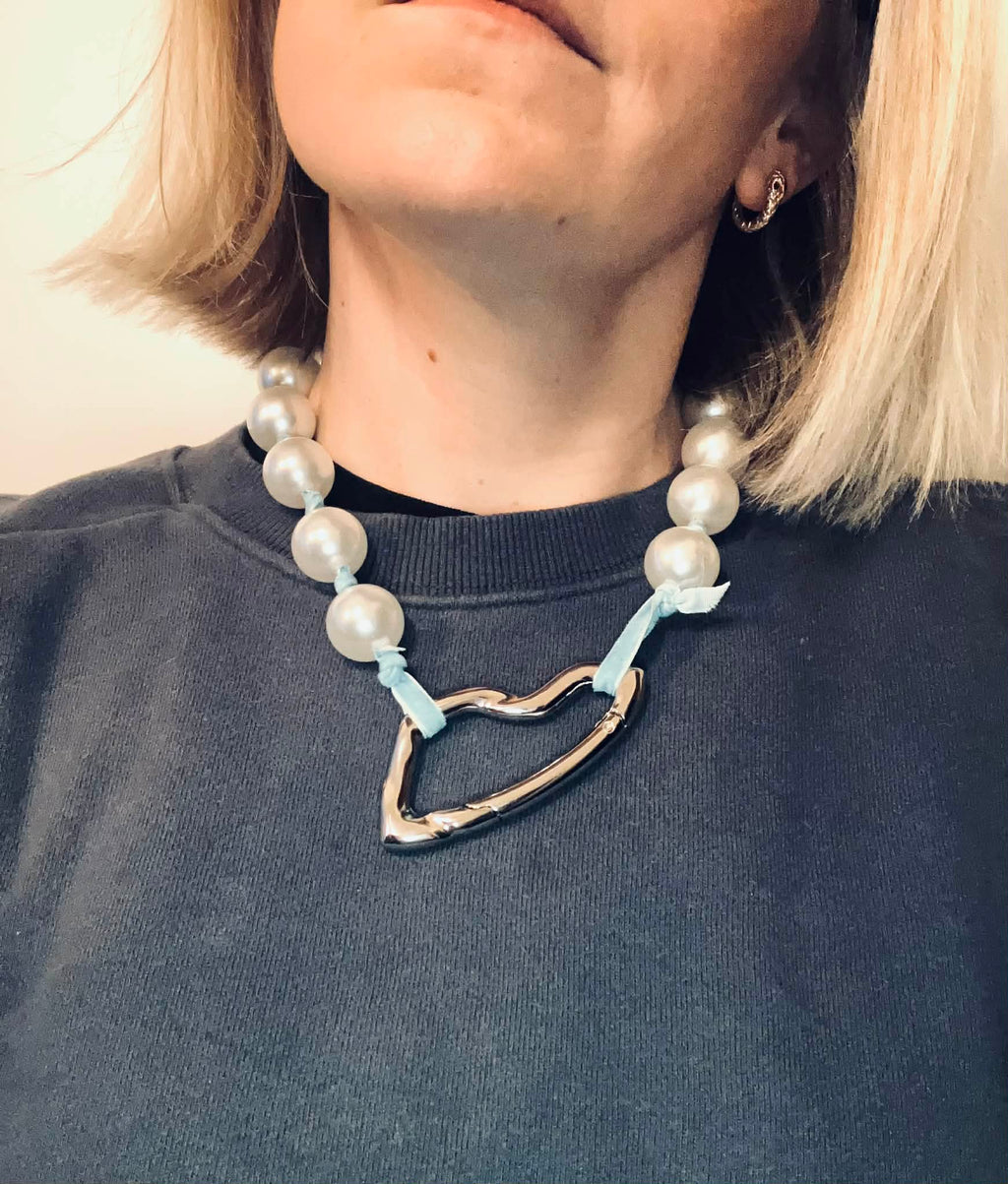Mrs. Bombastic necklace